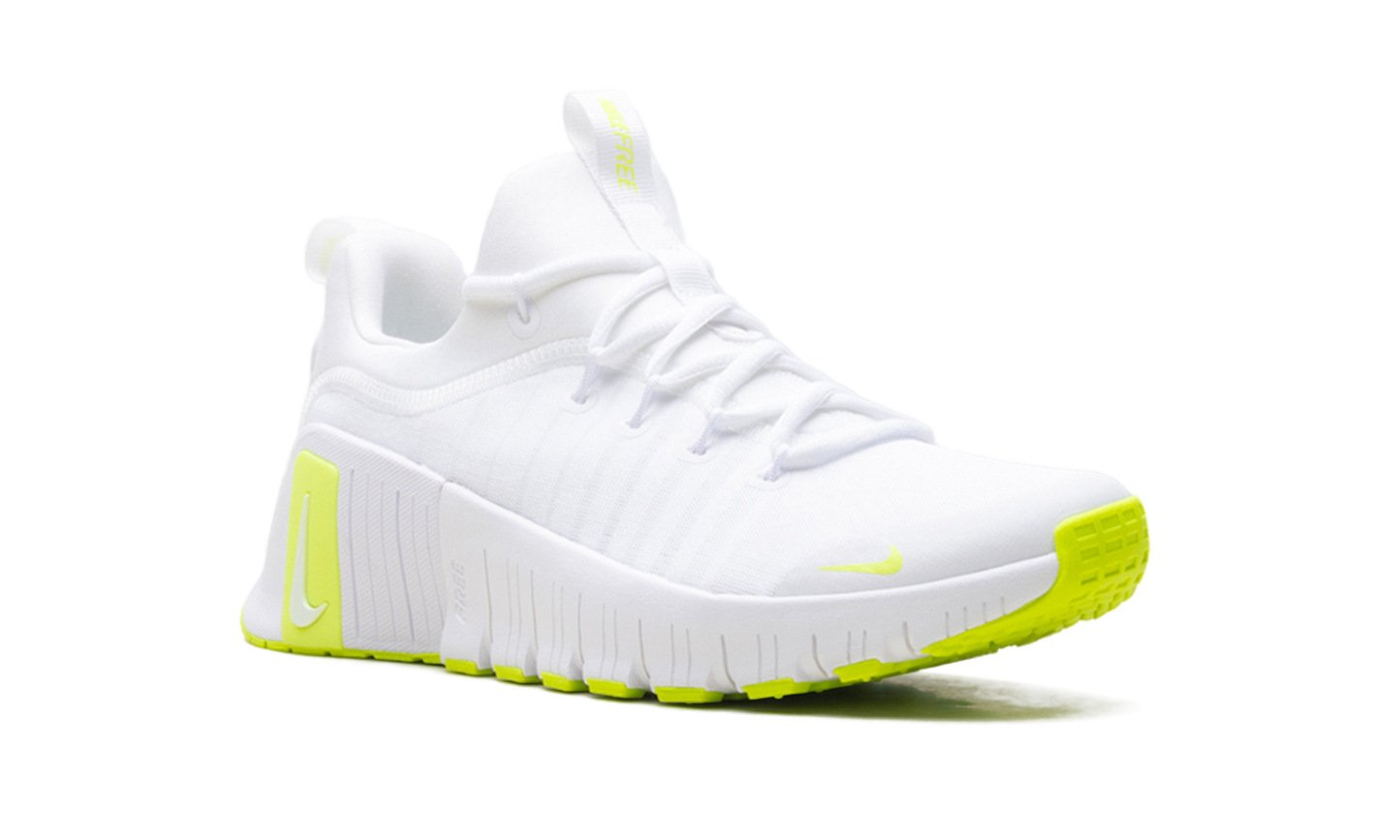 Free Metcon 6 "White Volt" FJ7127 104