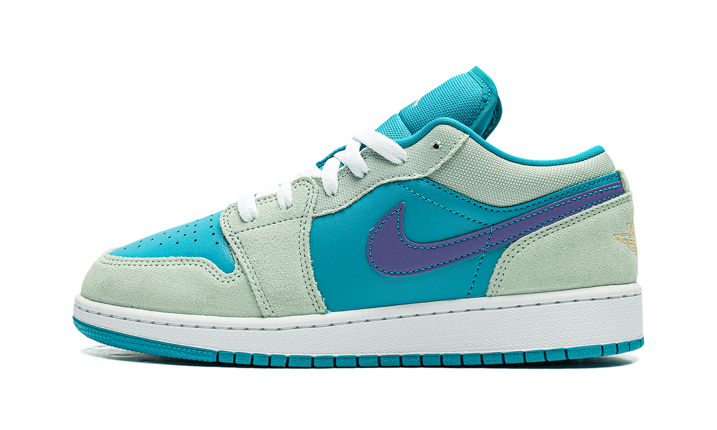 AIR JORDAN 1 LOW SE GS "AQUATONE CONCORD"