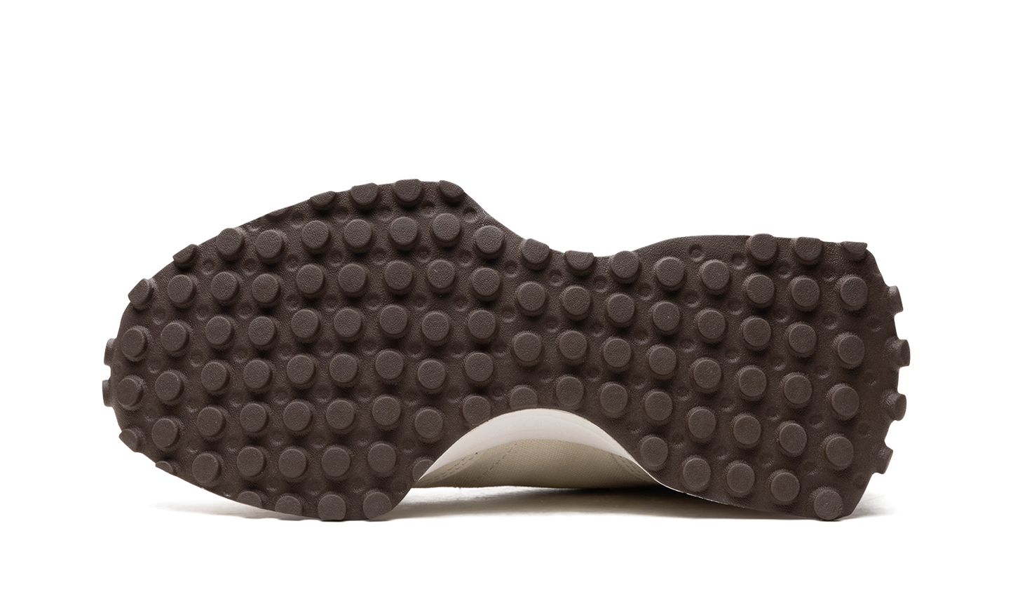 327 WMNS "Sea Salt Mushroom" WS327MR