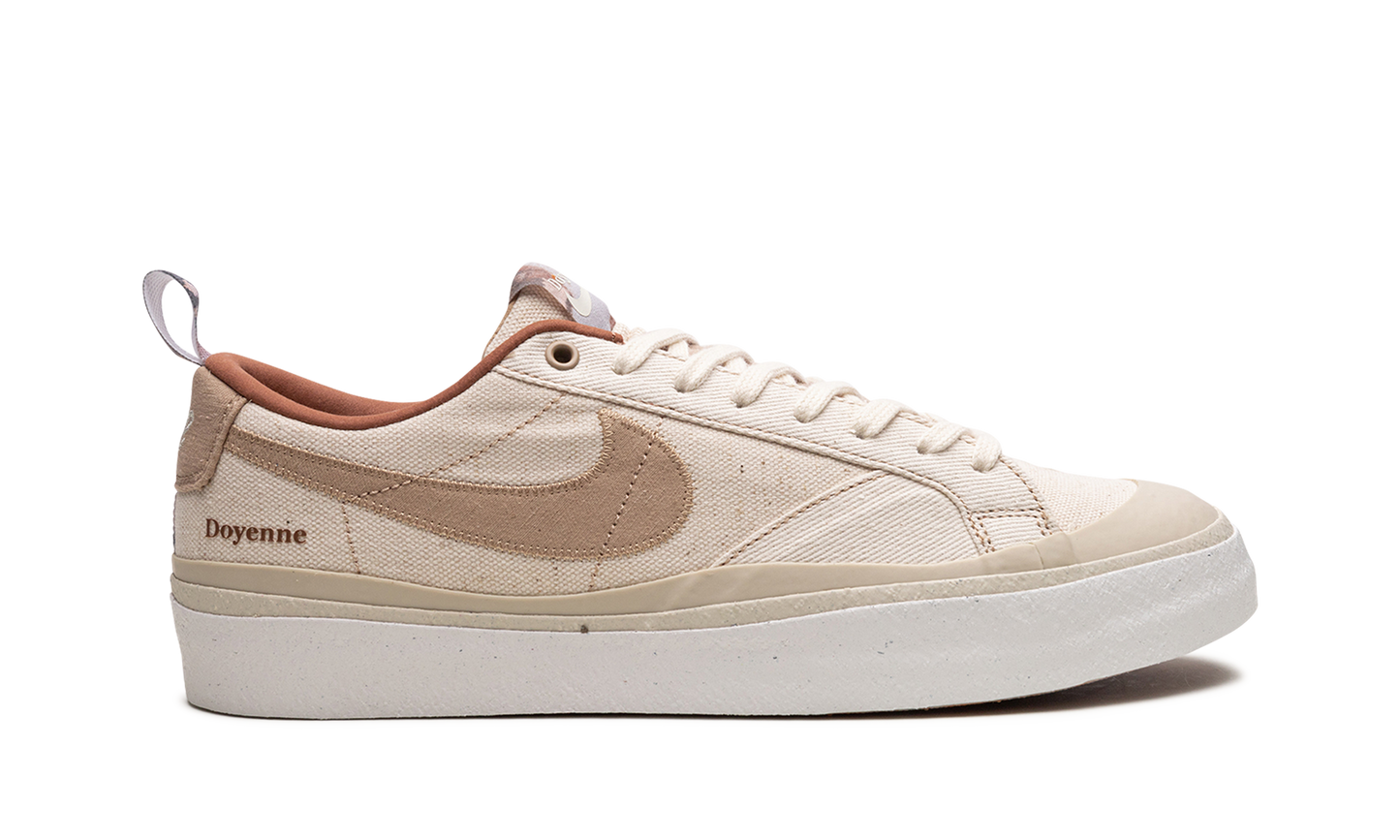 SB Blazer Low "Doyenne Skateboards" DZ3406 100