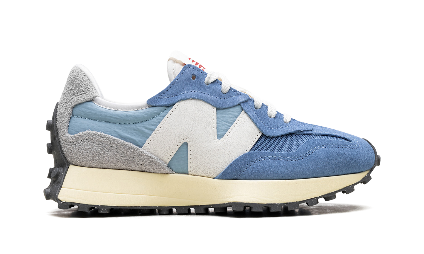 327 "BLUE LAGUNA" U327WRA