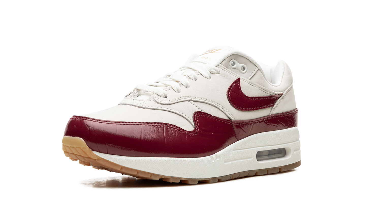 AIR MAX 1 LX WMNS "Team Red" FJ3169 100