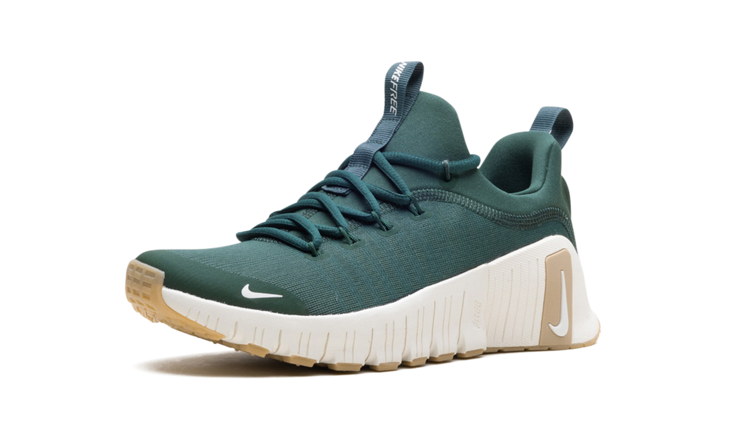 Free Metcon 6 WMNS "Vintage Green" FJ7126 300