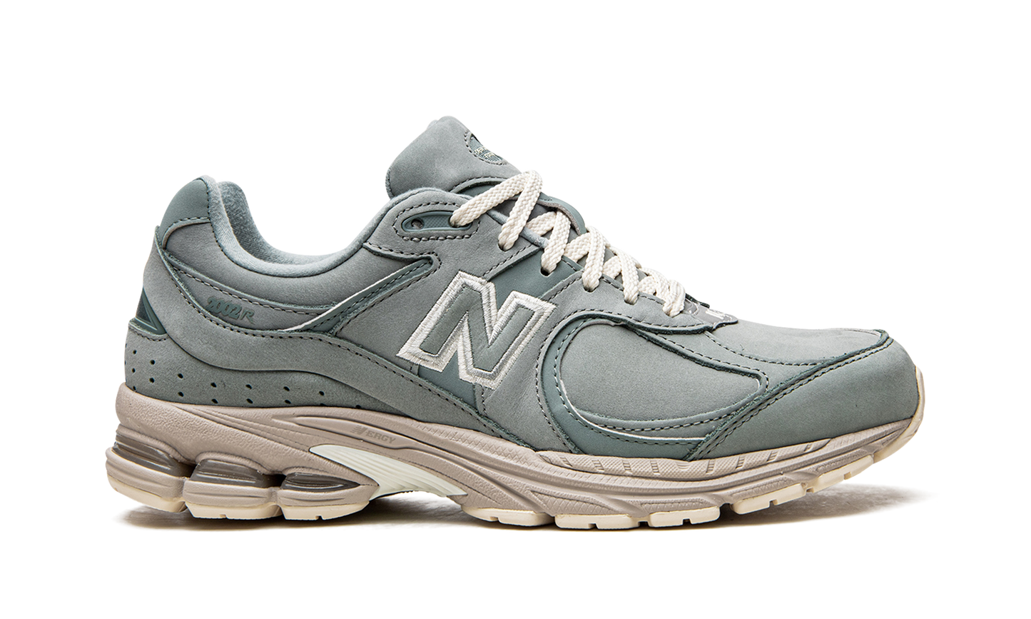 2002R "Kith Pistachio" M2002RK1