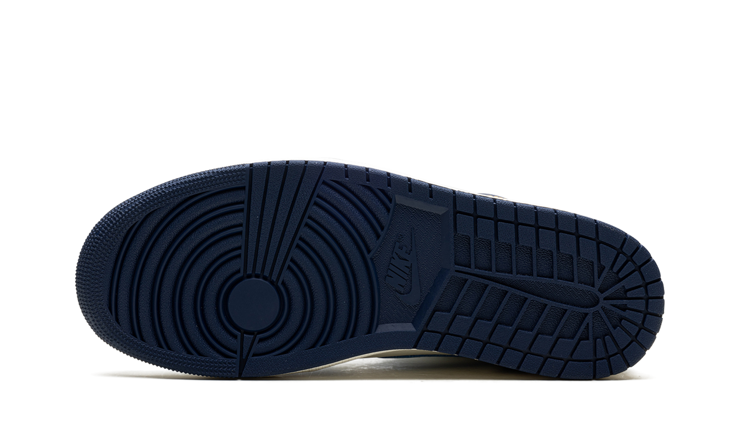 Jordan 1 High OG WMNS "First in Flight" FD2596 400