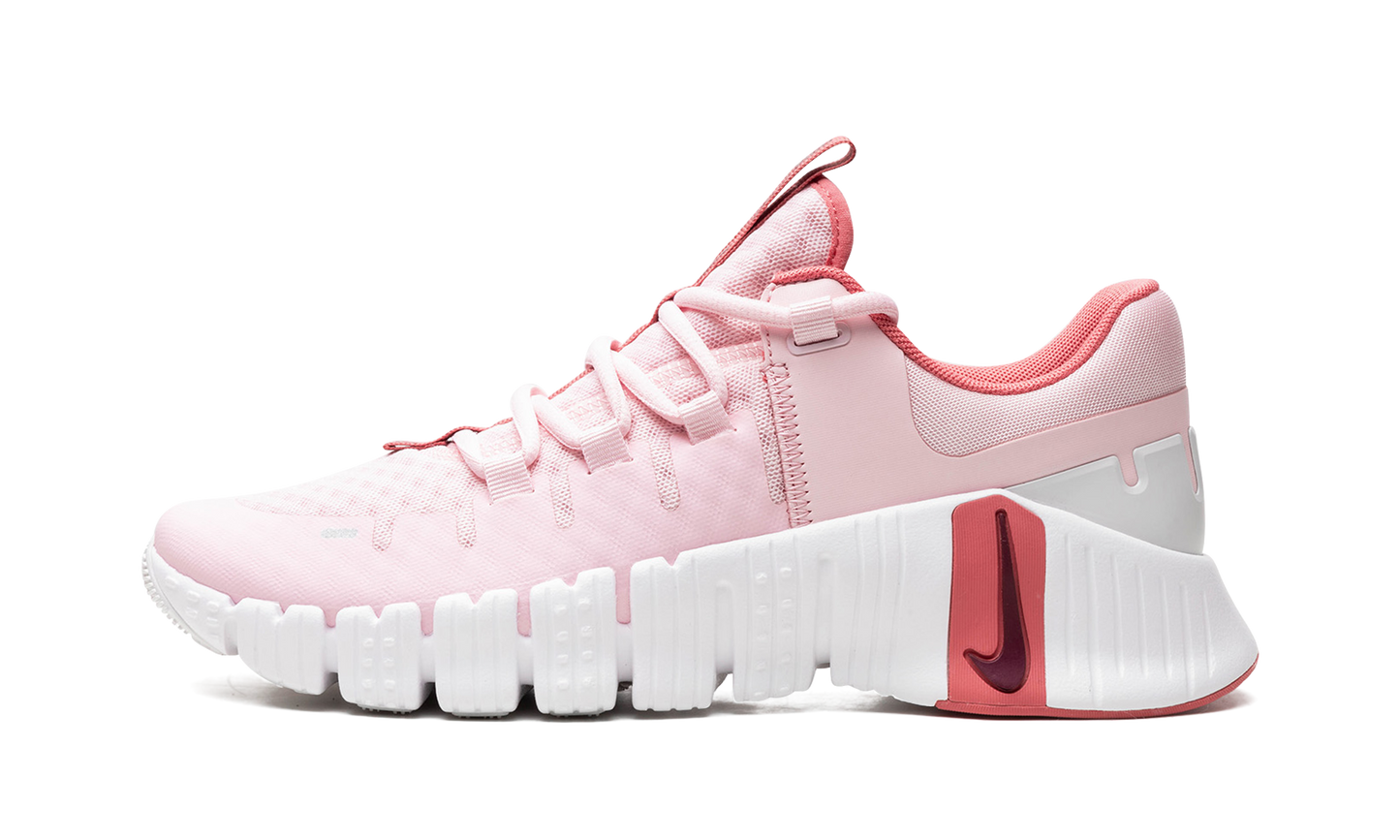 Free Metcon 5 WMNS "Pink Foam" DV3950 603
