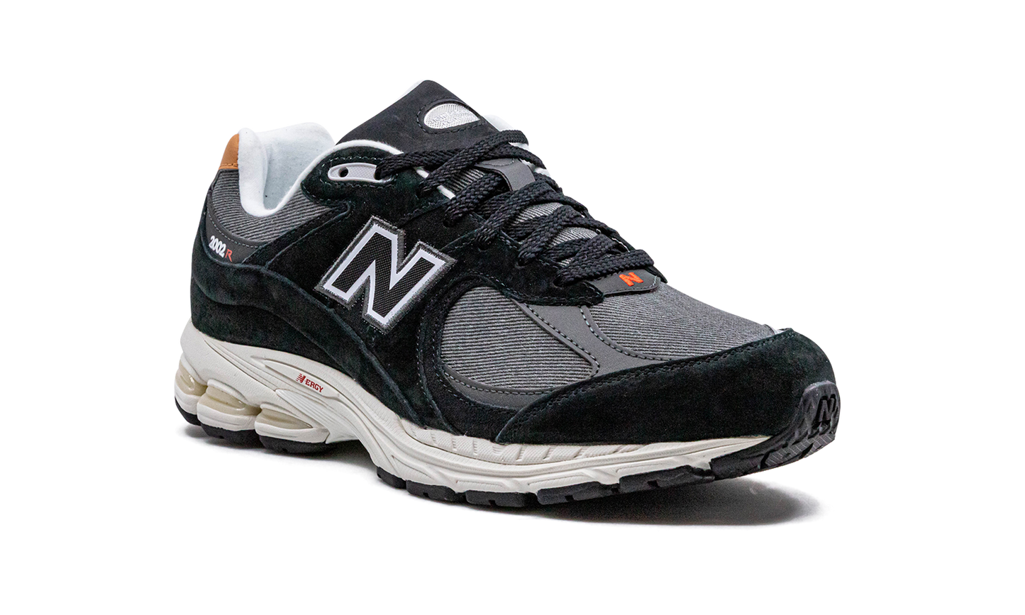 2002R "Black Denim" M2002REB