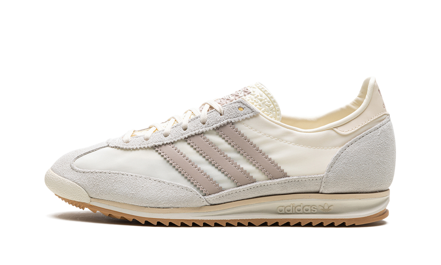 SL 72 OG WMNS "Wonder Taupe" JH7394