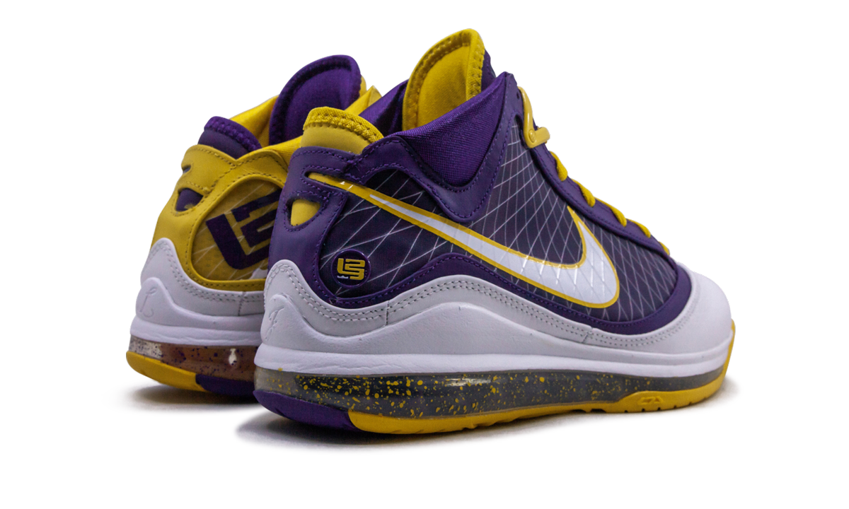 Air Max Lebron 7 "Media Day" CW2300 500