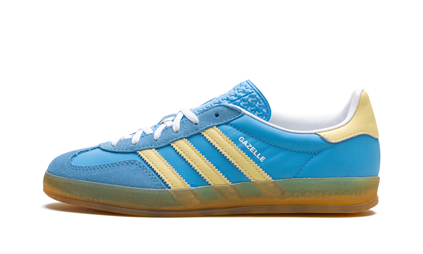 Gazelle Indoor WMNS "Semi Blue Burst Almost Yellow" IE2960