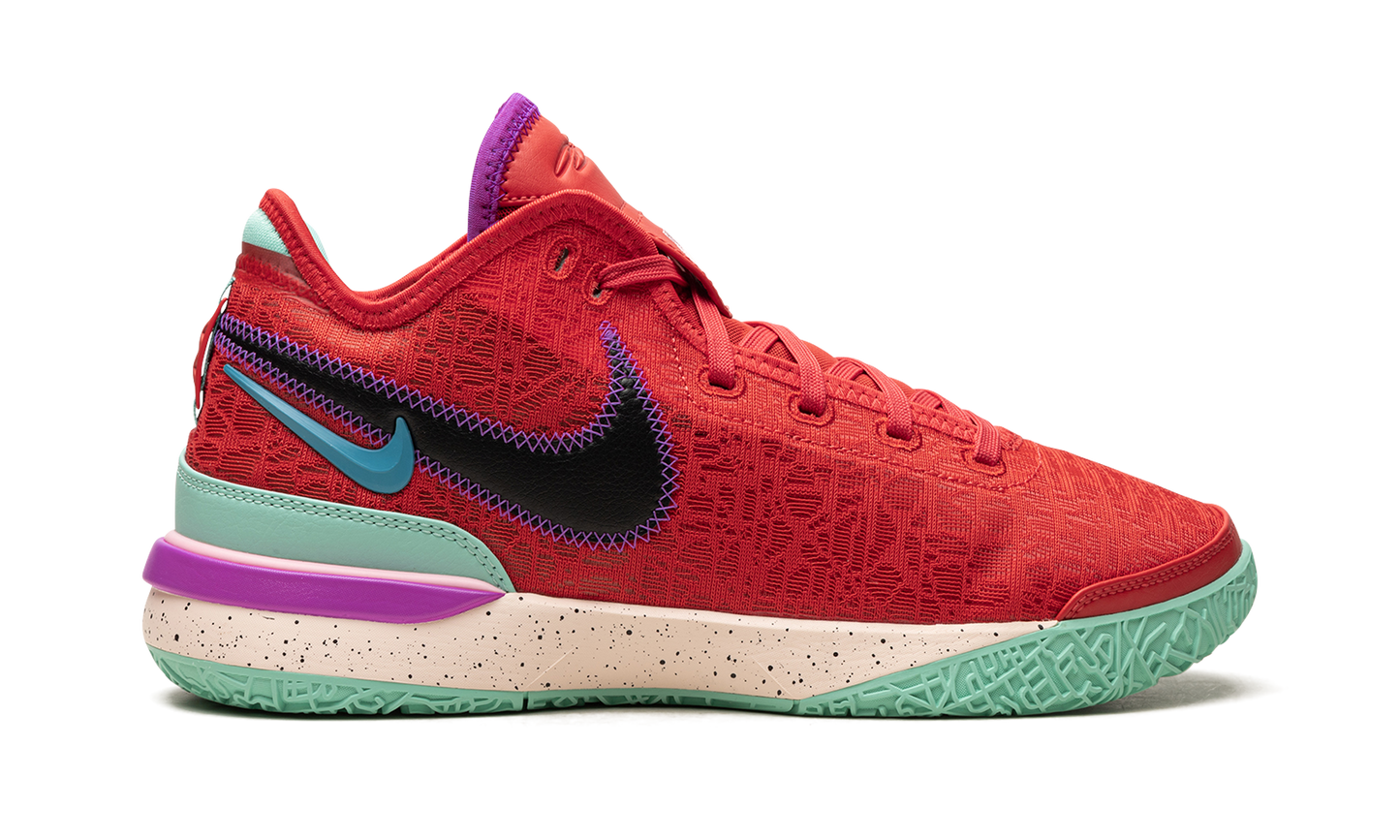 Lebron NXXT Gen "Trek Red" DR8788 600