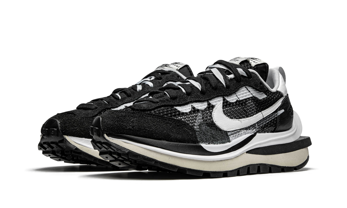 VaporWaffle "Sacai - Black White" CV1363 001