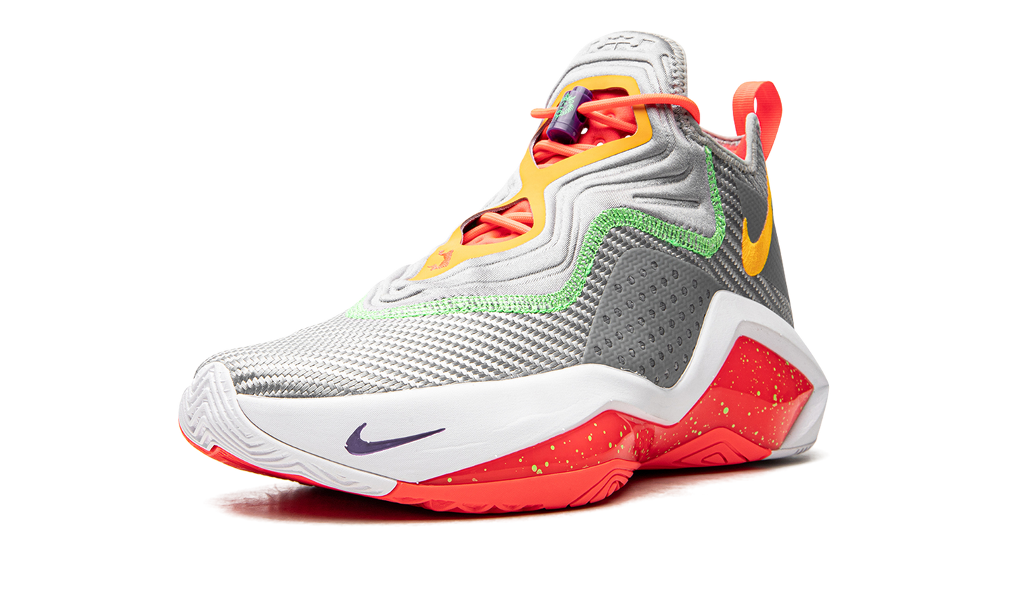 LeBron Soldier 14 "Hare" CK6024 001