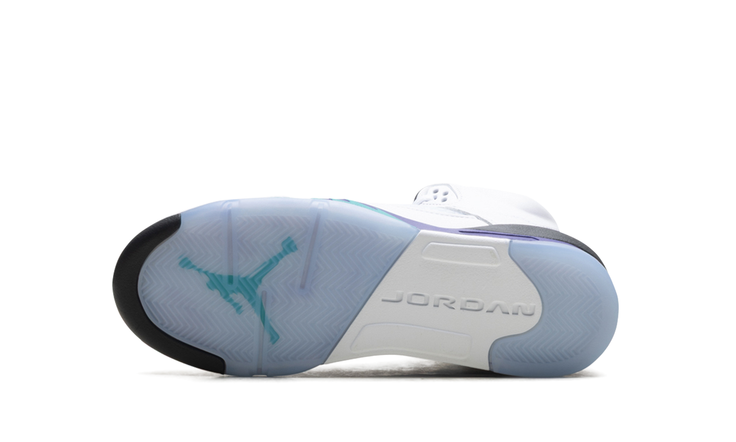 Air Jordan 5 Retro GS "Grape" HQ7980 100