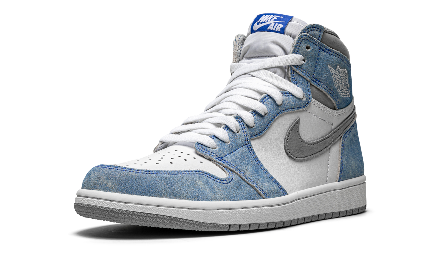 Air Jordan 1 Retro High OG "Hyper Royal" 555088 402