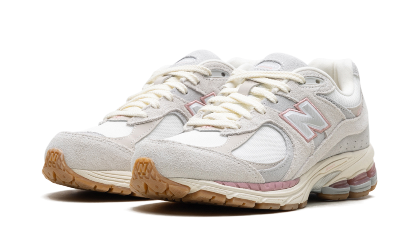 2002R "Sea Salt" M2002RPM