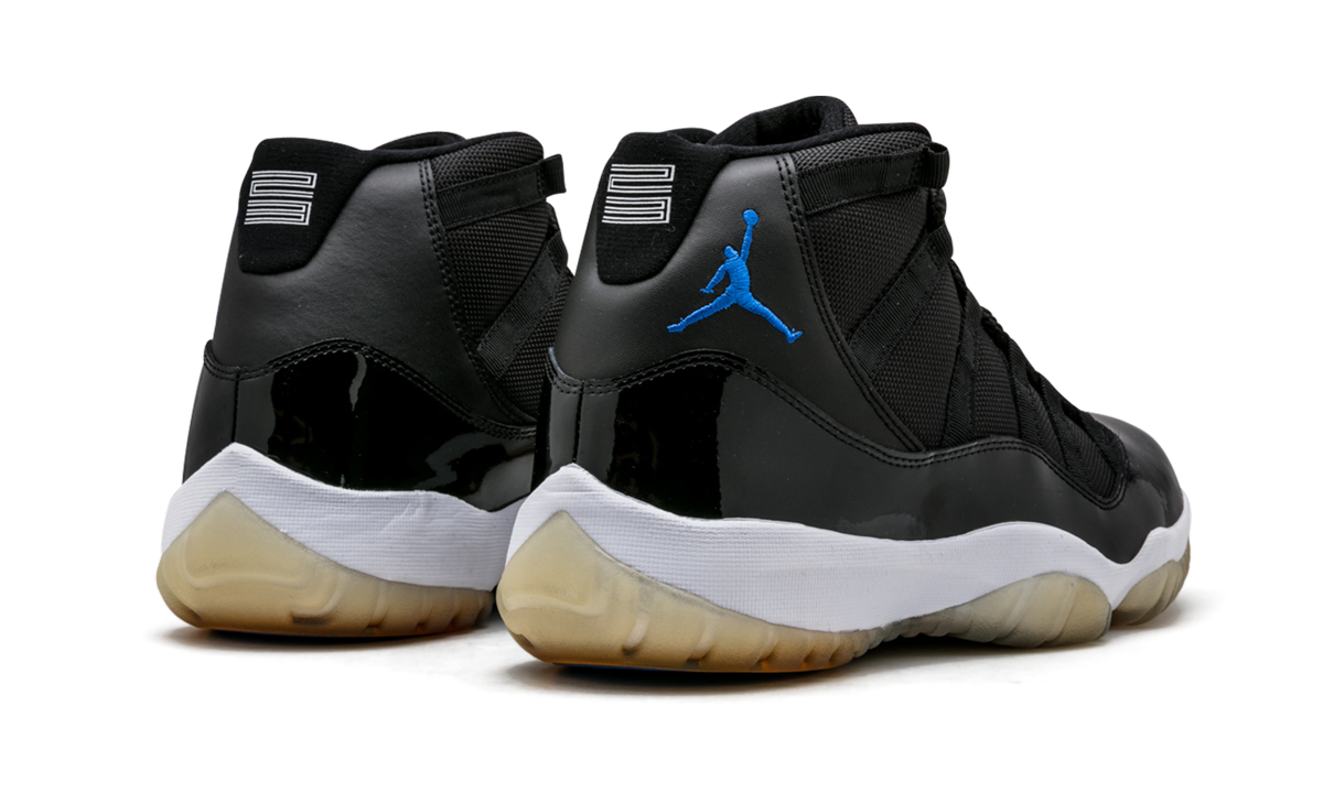 Air Jordan 11 Retro "Space Jam - 2009" 378037 041