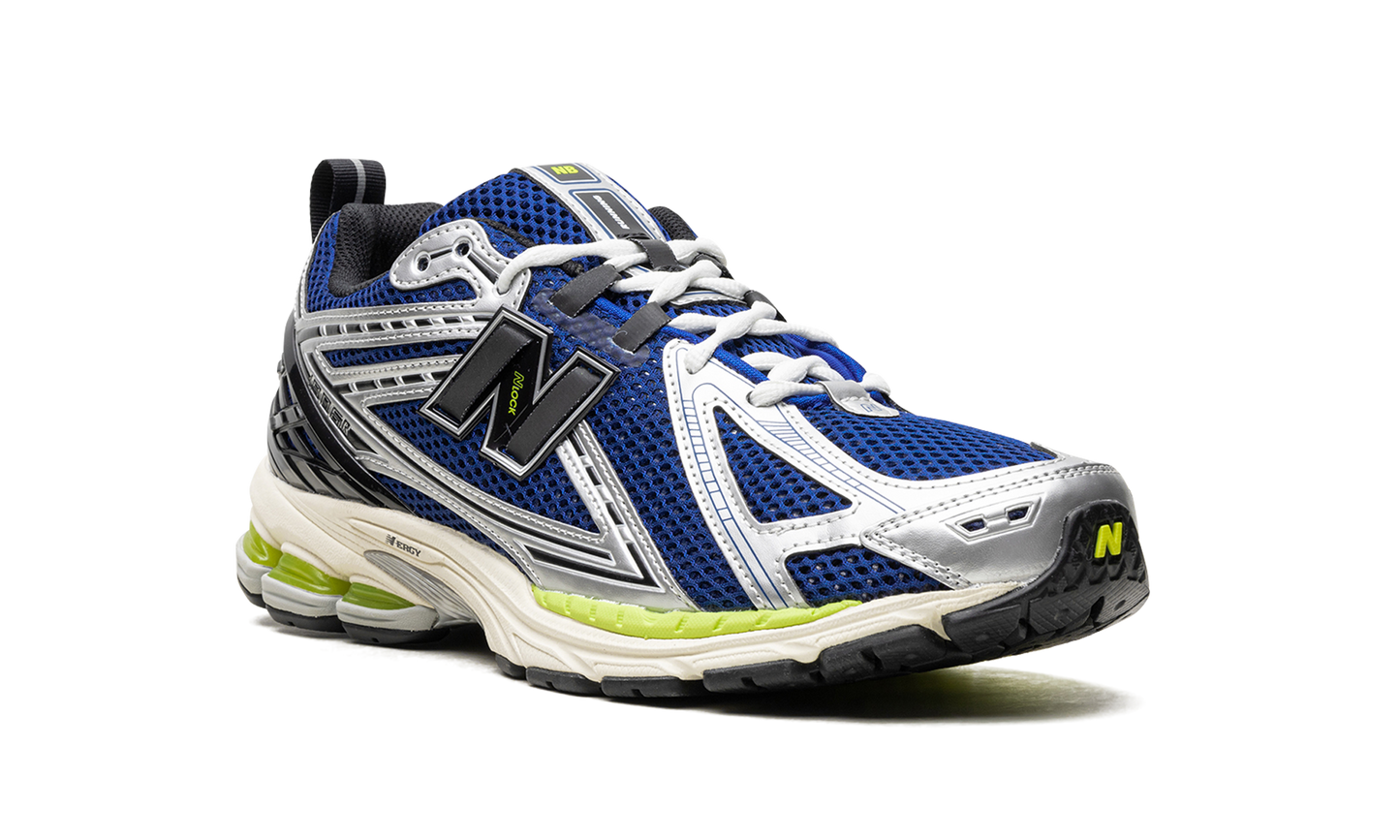 1906R "Sprite" M1906RCE