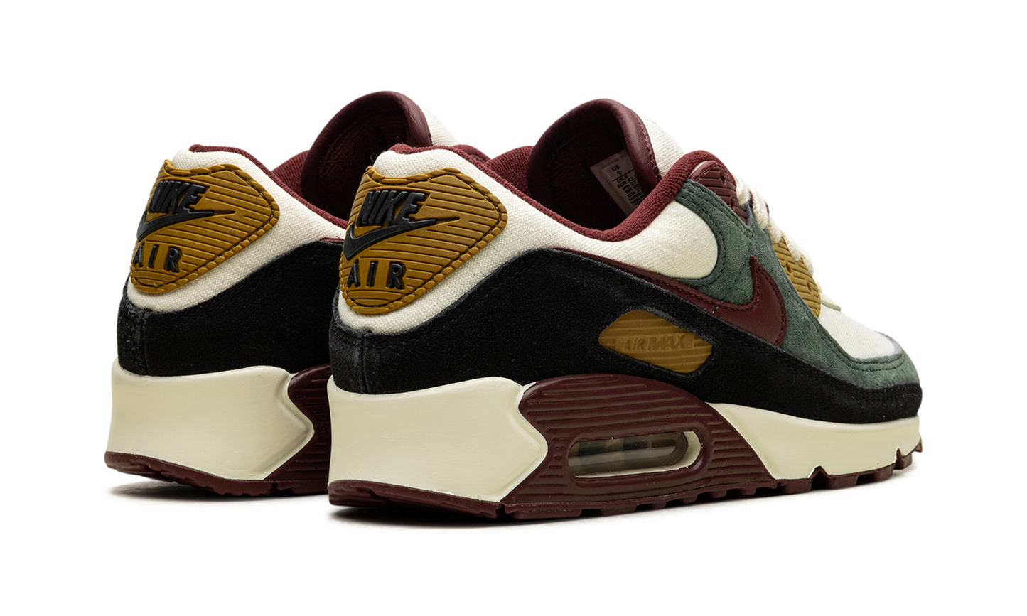 AIR MAX 90 PRM "Coconut Milk / Green / Bronze" HQ3609 113