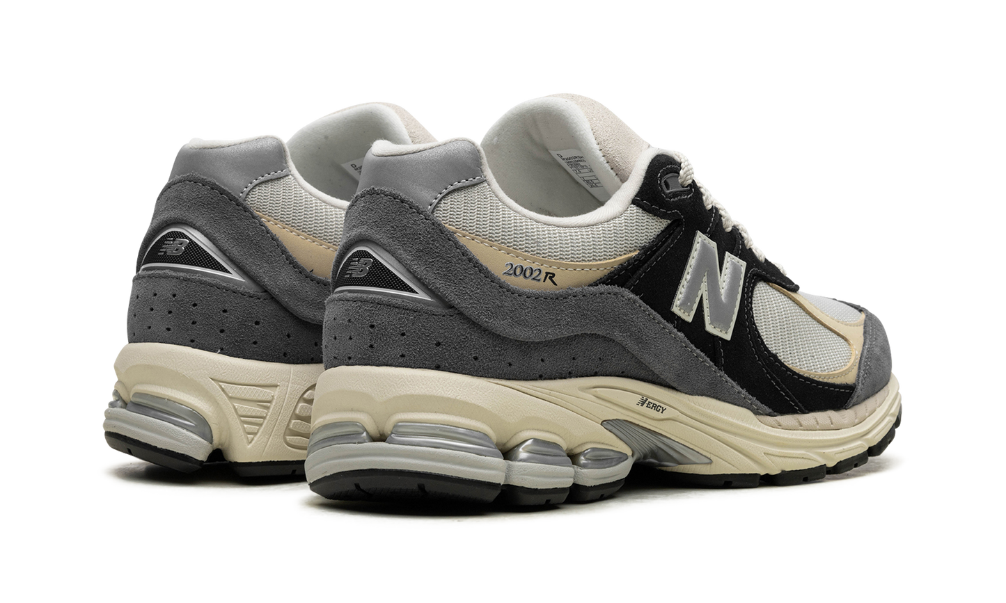 2002R "Magnet Timberwolf" M2002RSH