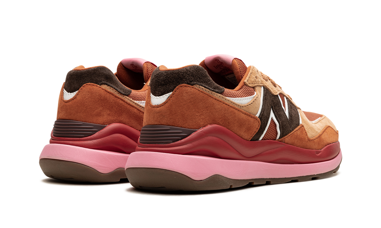 57/40 "Brown / White" M5740BP