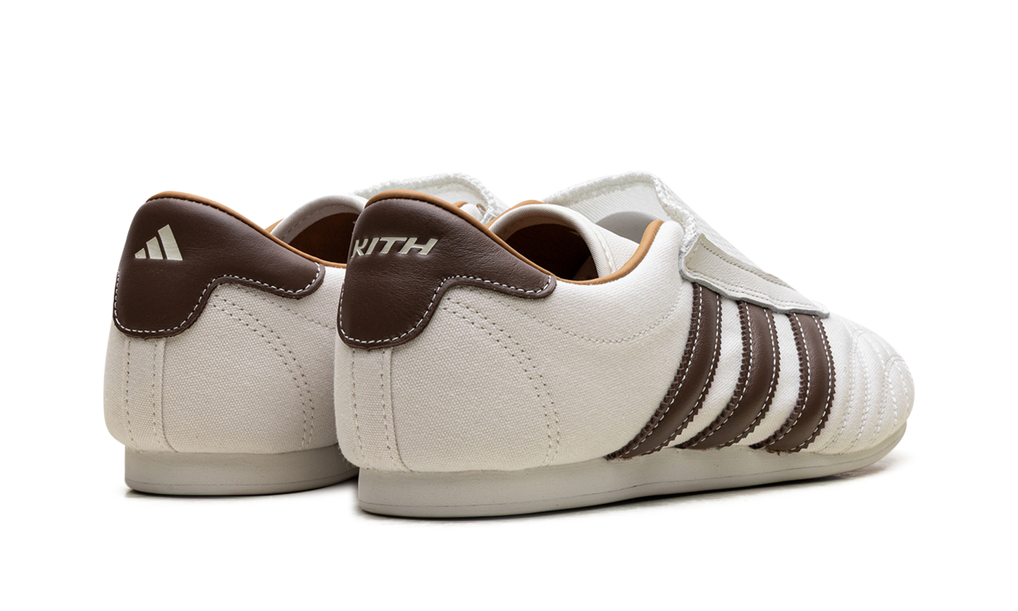 Taekwondo "Kith - Natural Canvas Coffee" JR7036