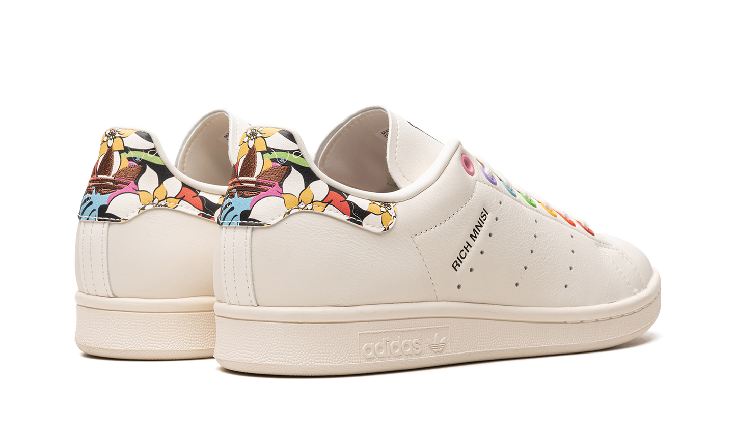 Rich Mnisi x Stan Smith "Pride" ID7494