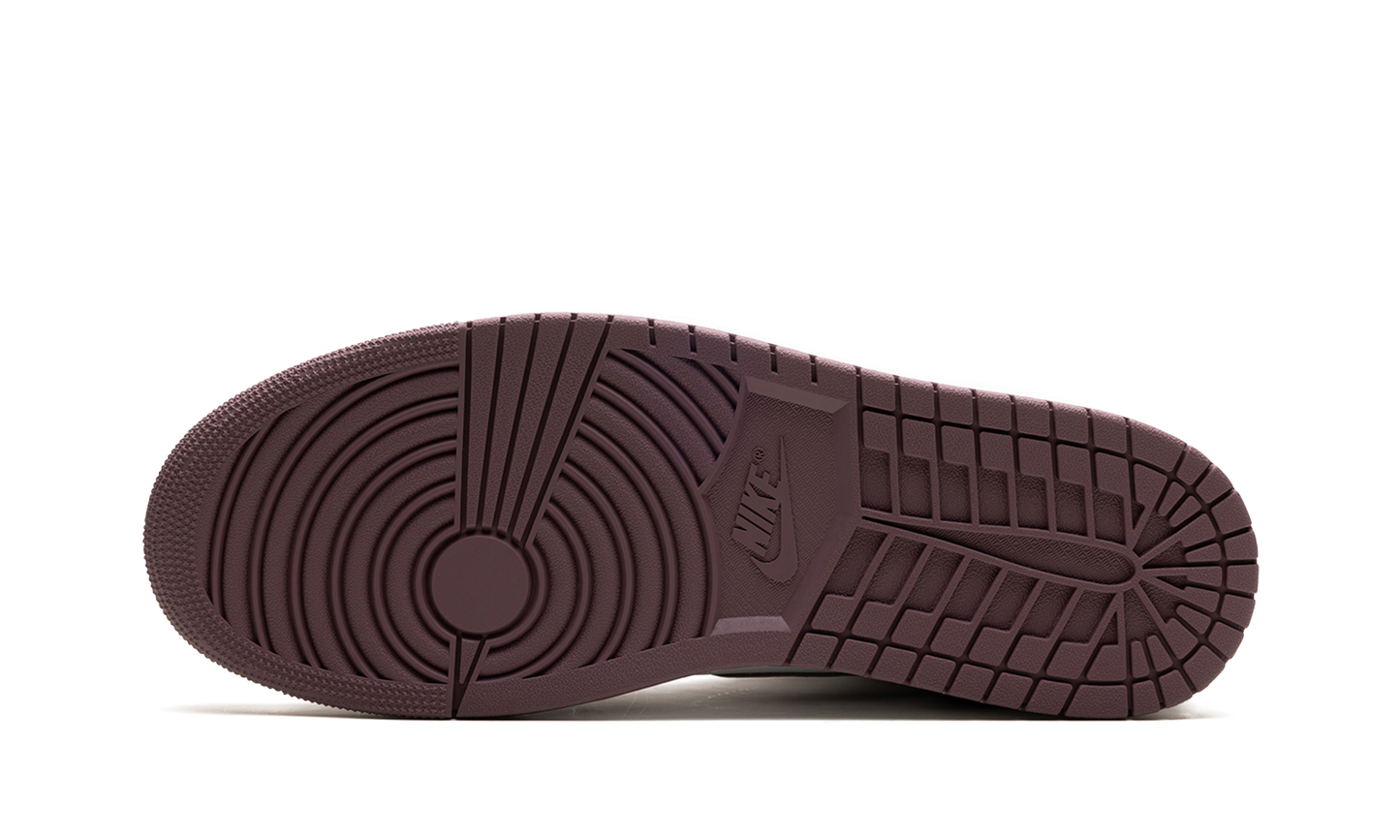 Air Jordan 1 High OG "Mauve" DZ5485 105