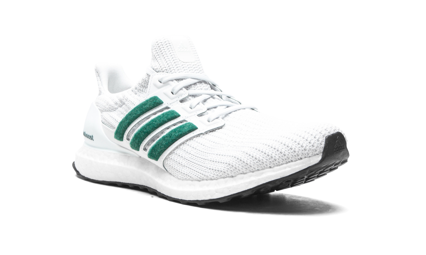 UltraBoost 4.0 DNA FY9338