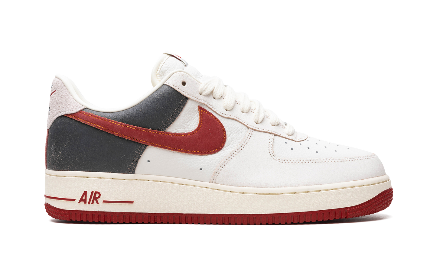 Air Force 1 Low "Chicago" FQ8743 121