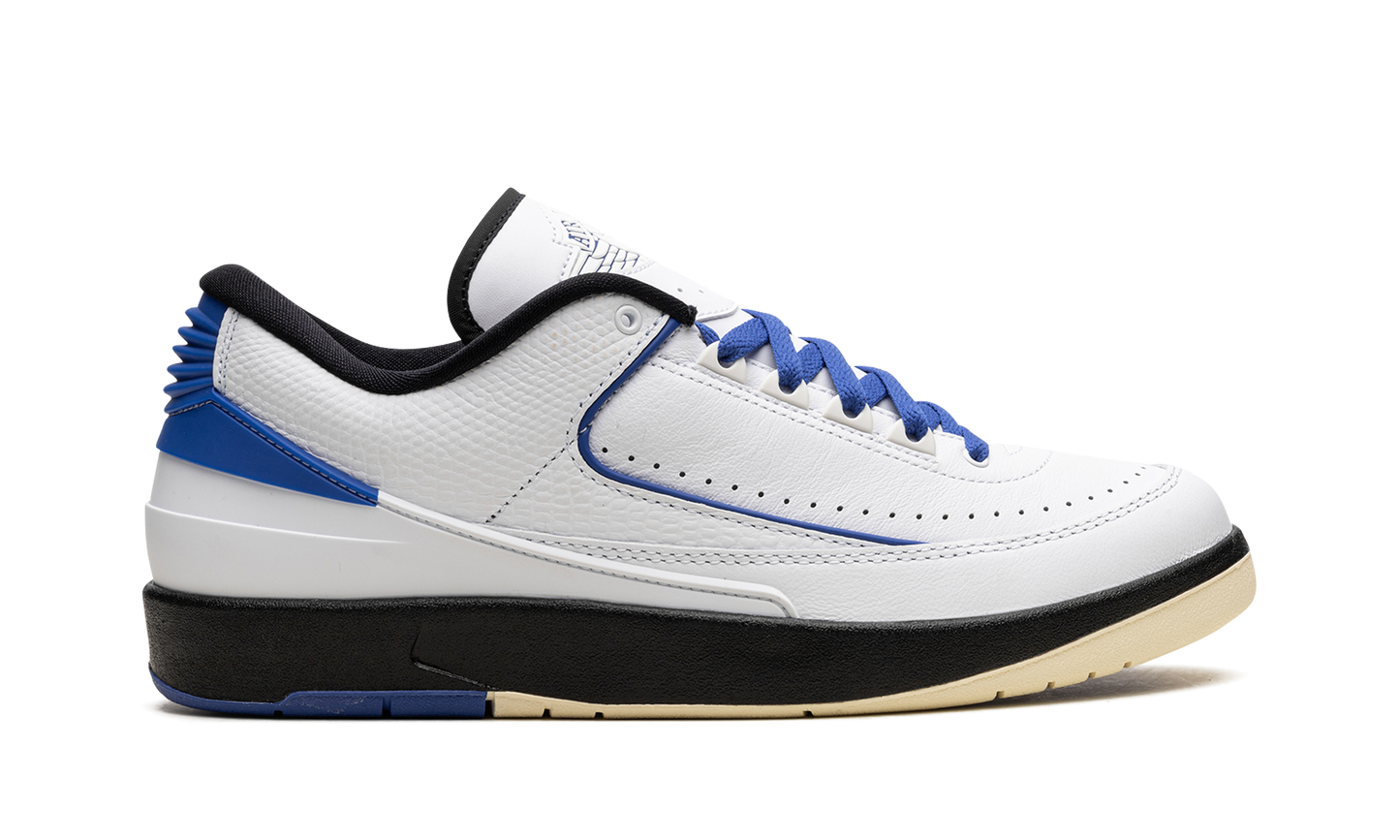 Jordan 2 Retro Low WMNS "Varsity Royal" DX4401 104