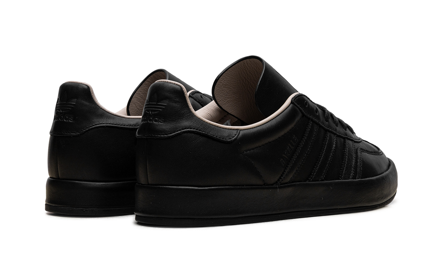 Gazelle Indoor "Luxe Pack Black" JH5415