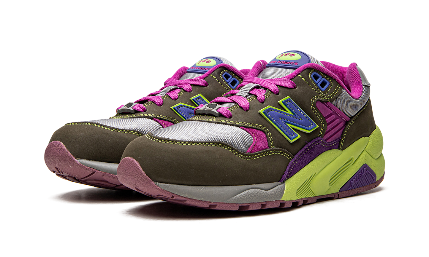 MT580 "Stray Rats - Dark Moss / Cosmic Grape"