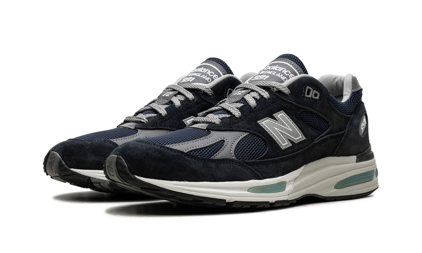 991v2 "Dark Navy" U991NV2