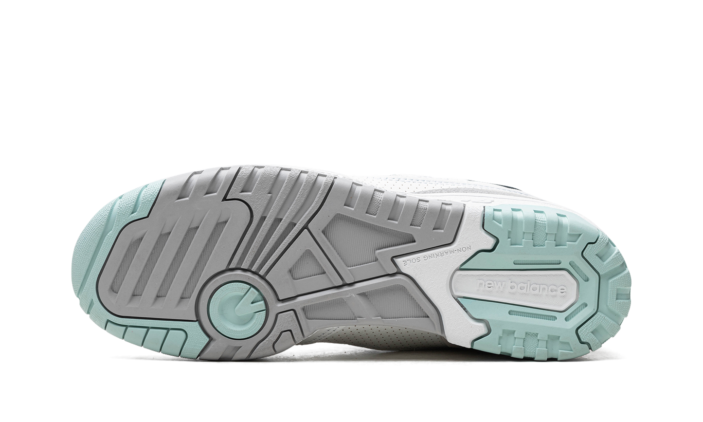 550 "White / Winter Fog" BB550WCA