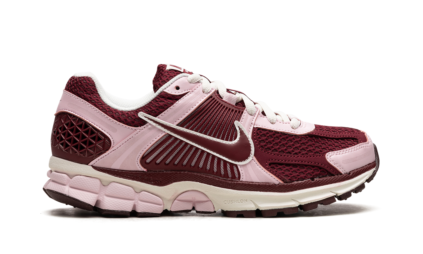 ZOOM VOMERO 5 WMNS "Pink Foam" FN7196 663