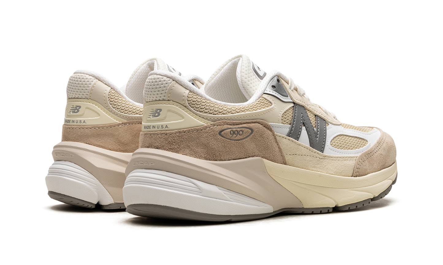 990v6 "Made in USA - Cream" M990SS6