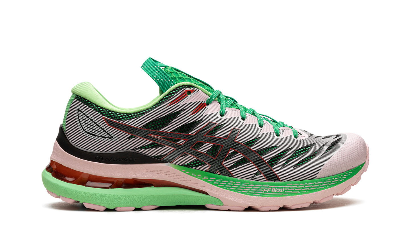 FN3-S GEL-KAYANO 28 WMNS "Sweet Dreams" 1202A261 700