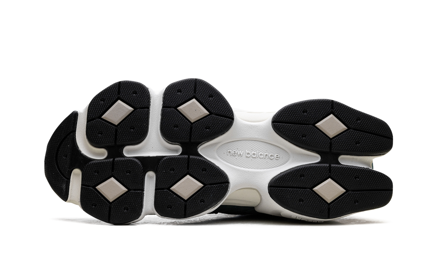 9060 "New Spruce Angora" U9060EEK