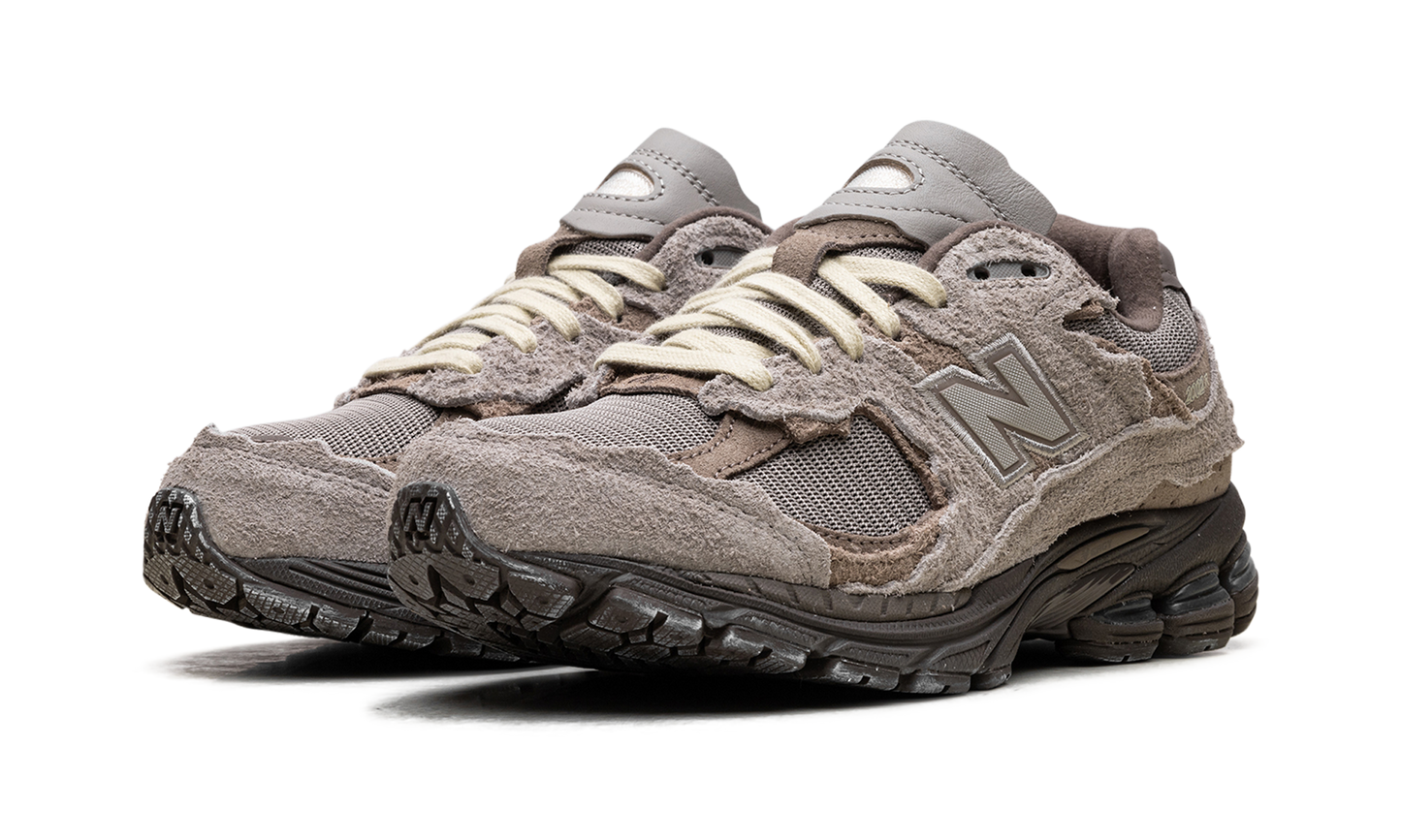 2002R "Protection Pack Brown" M2002RD6