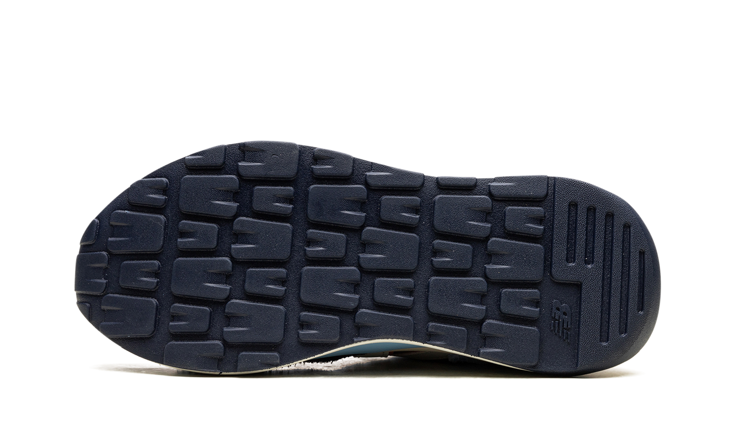 57/40 "Pensole" U5740PEN