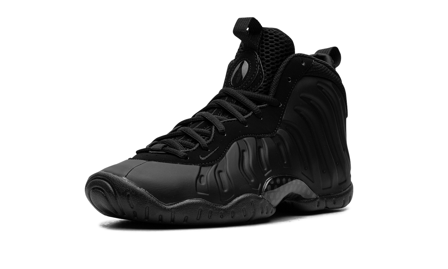 Little Posite One GS "Triple Black" FN7143 001