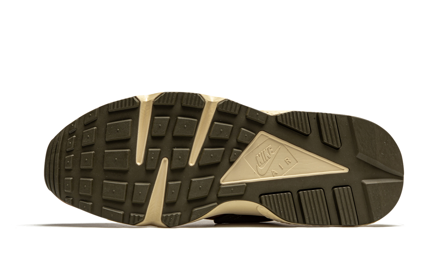 Air Huarache "Stussy - Desert Oak" DD1381 200
