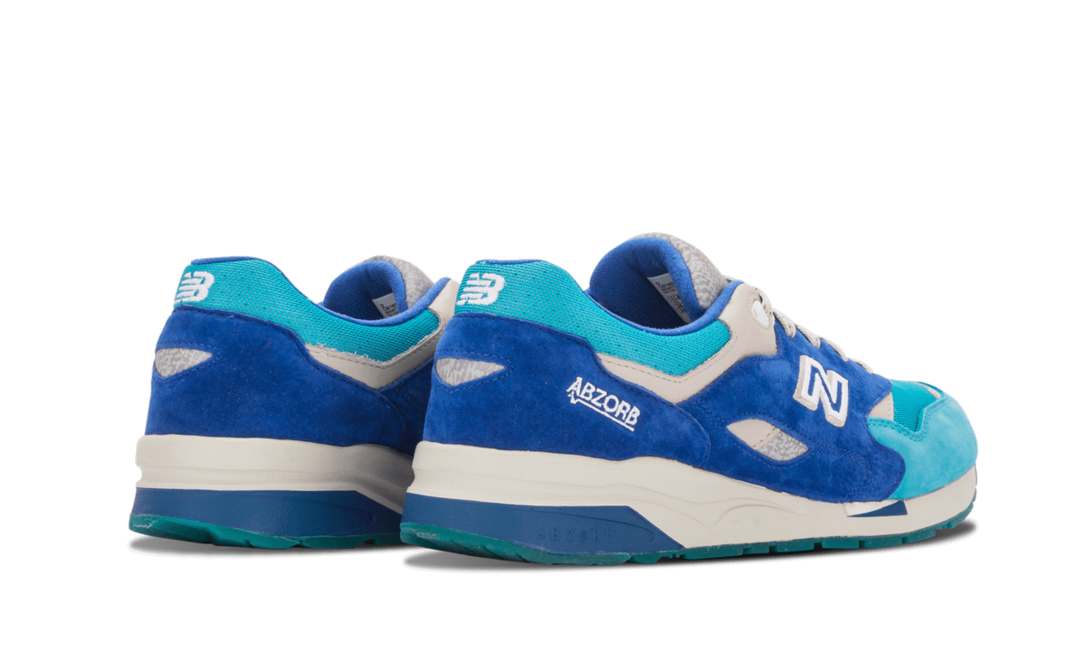 CM1600 "Nice Kicks" CM1600NK