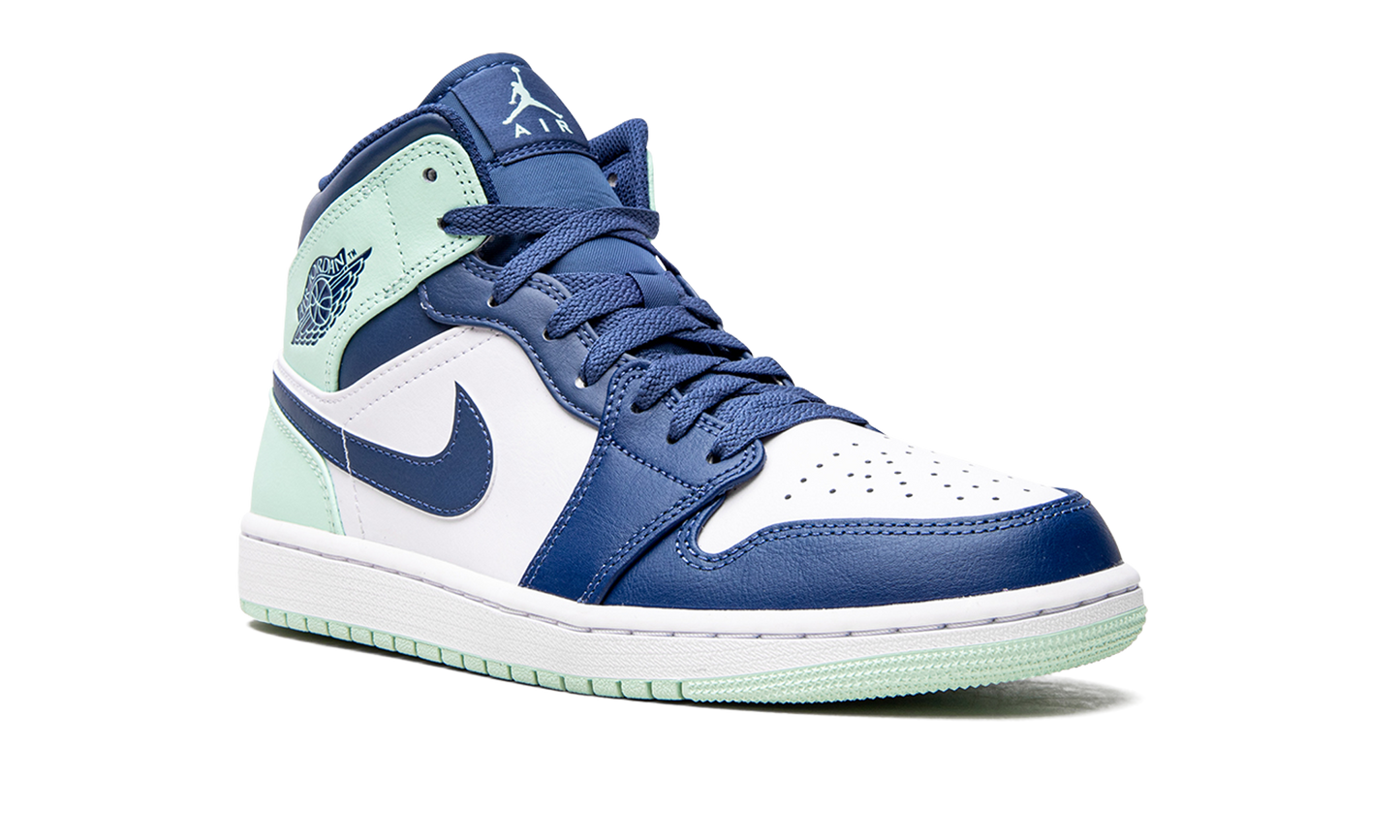 Air Jordan 1 Mid "Blue Mint" 554724 413