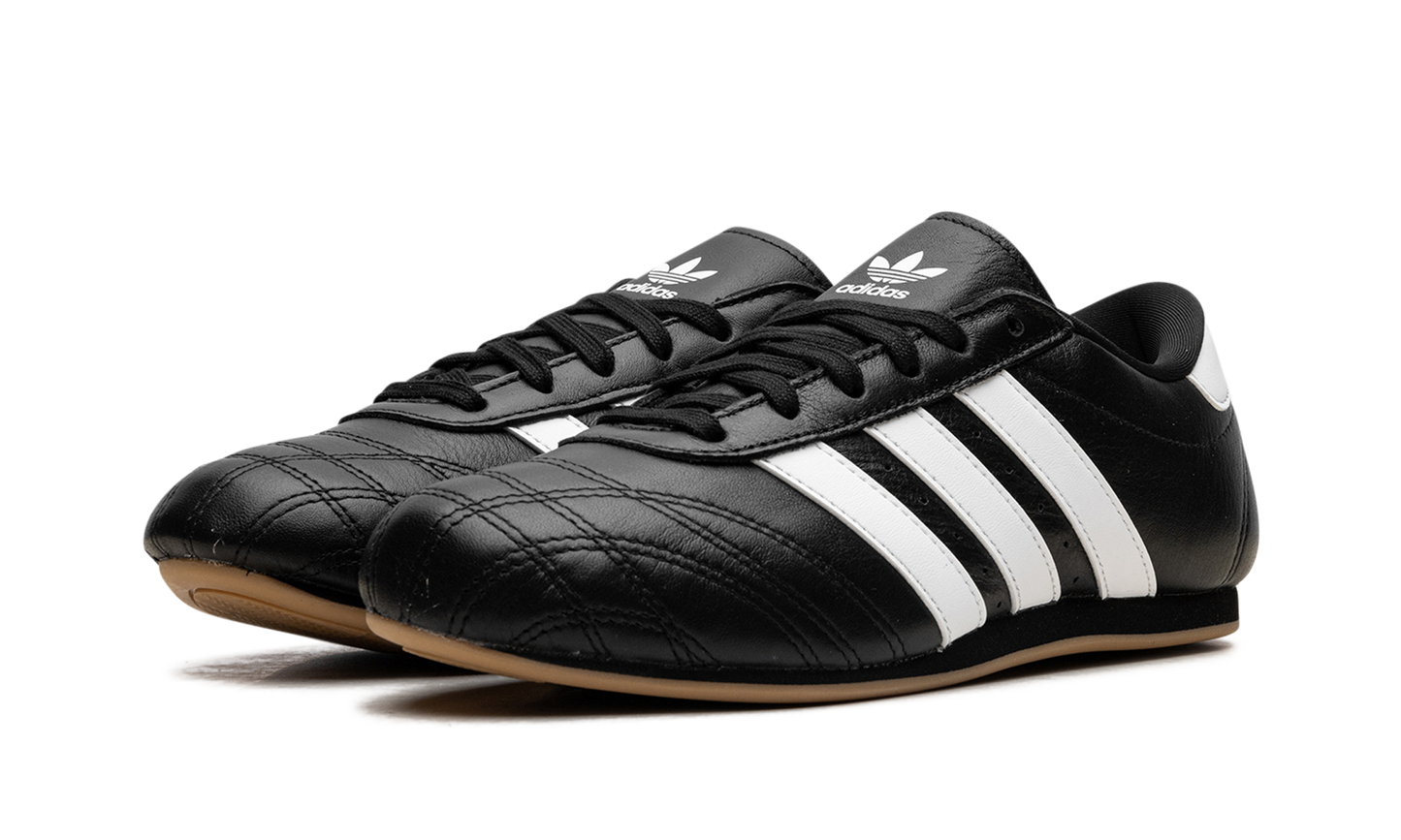 Taekwondo WMNS "Core Black Cloud White Gum" JS1193