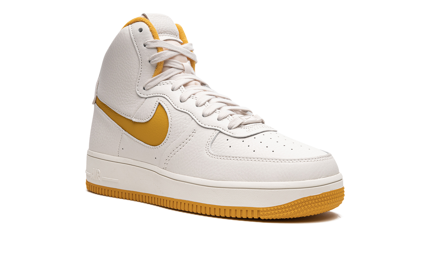 AIR FORCE 1 HIGH SCULPT MNS WMNS DC3590 001