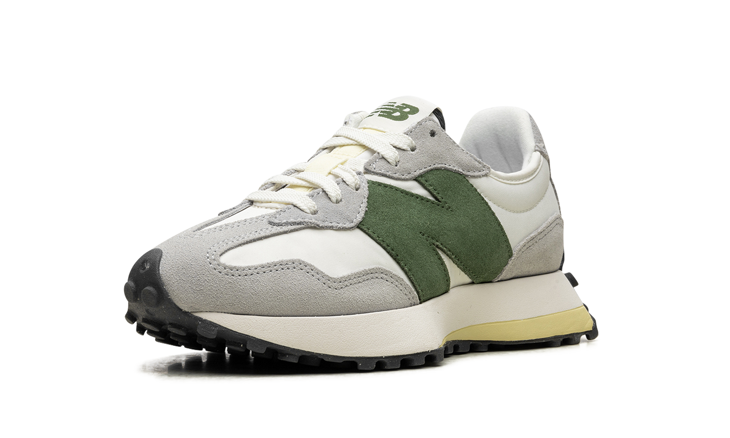 327 WMNS "Raincloud Nori" WS327PU