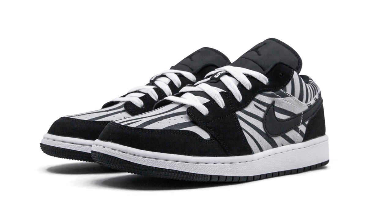 Air Jordan 1 Low GS "Zebra"