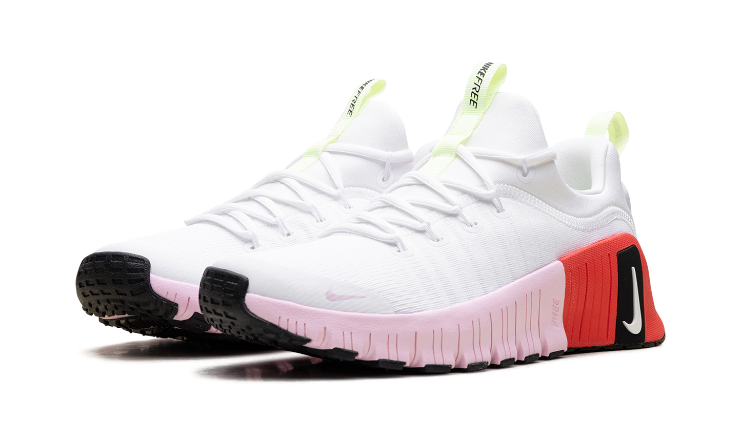 Free Metcon 6 WMNS "White Barely Volt Bright Crimson Pink Foam" IB4526 100
